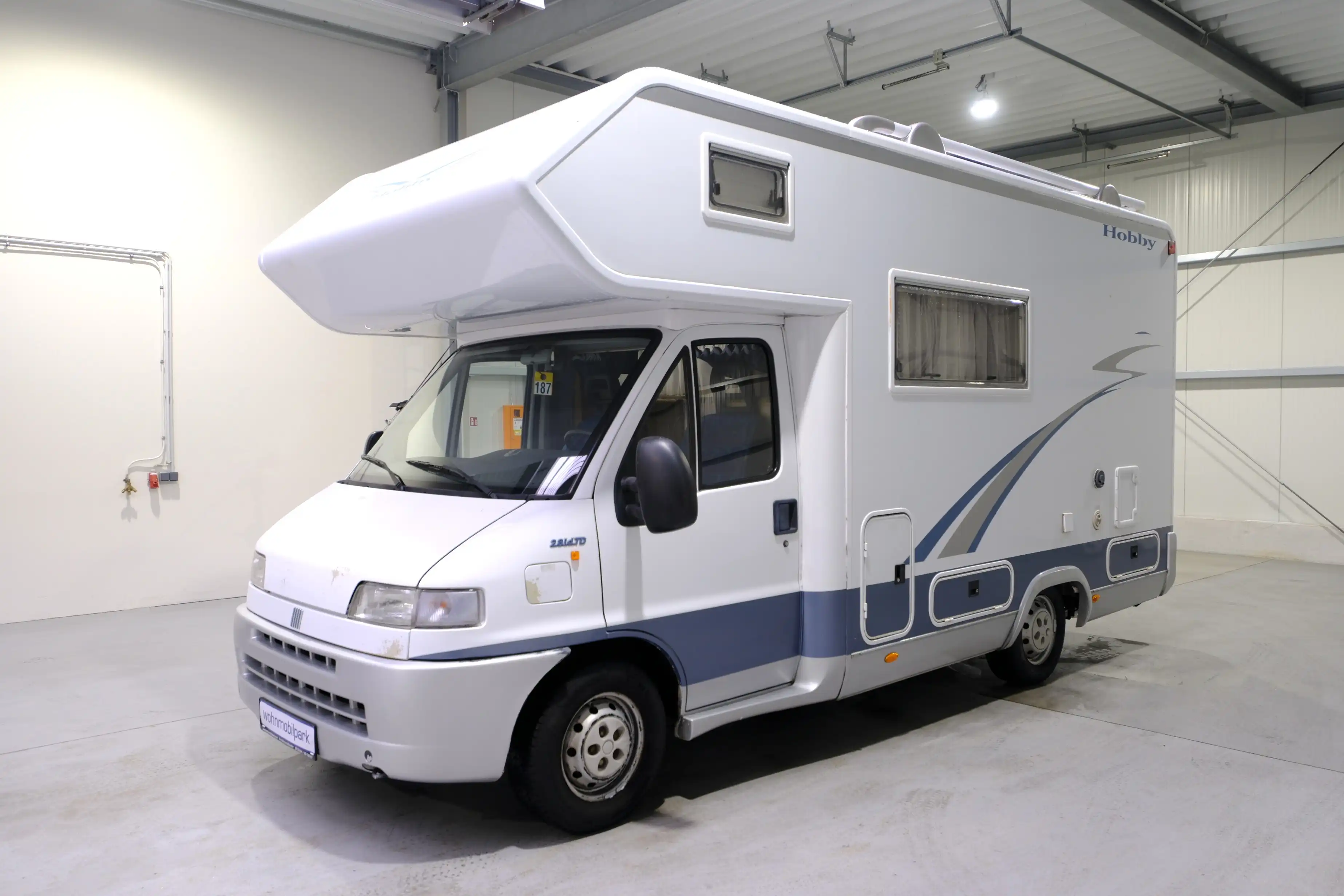 HOBBY A 595 AK - Ansicht 2